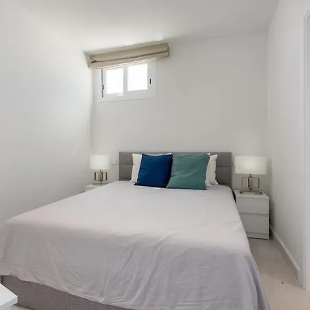 Views Frontline Puerto Banus *